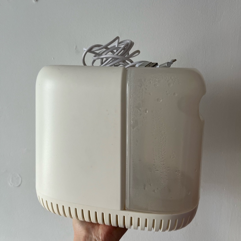 Canopy Humidifier